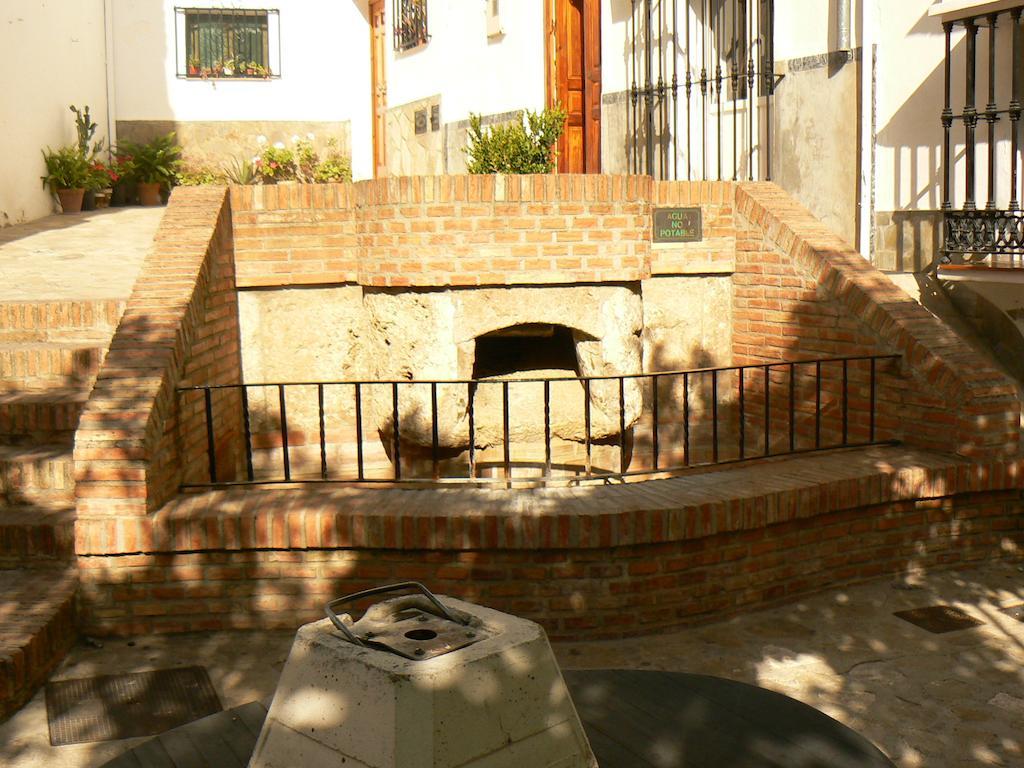 Casa Rural-Apartamento El Lebrillero Zahara De La Sierra Esterno foto